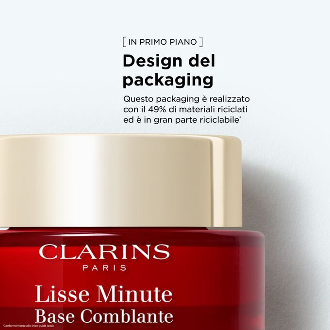 Il vasetto rosso di Lisse Minute di Clarins si distingue per il design della confezione e per la sua routine di bellezza sostenibile.