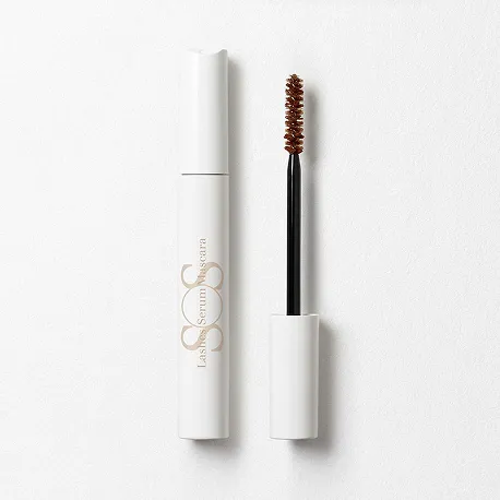 Packshot di SOS Lashes, un siero-base volumizzante per le ciglia