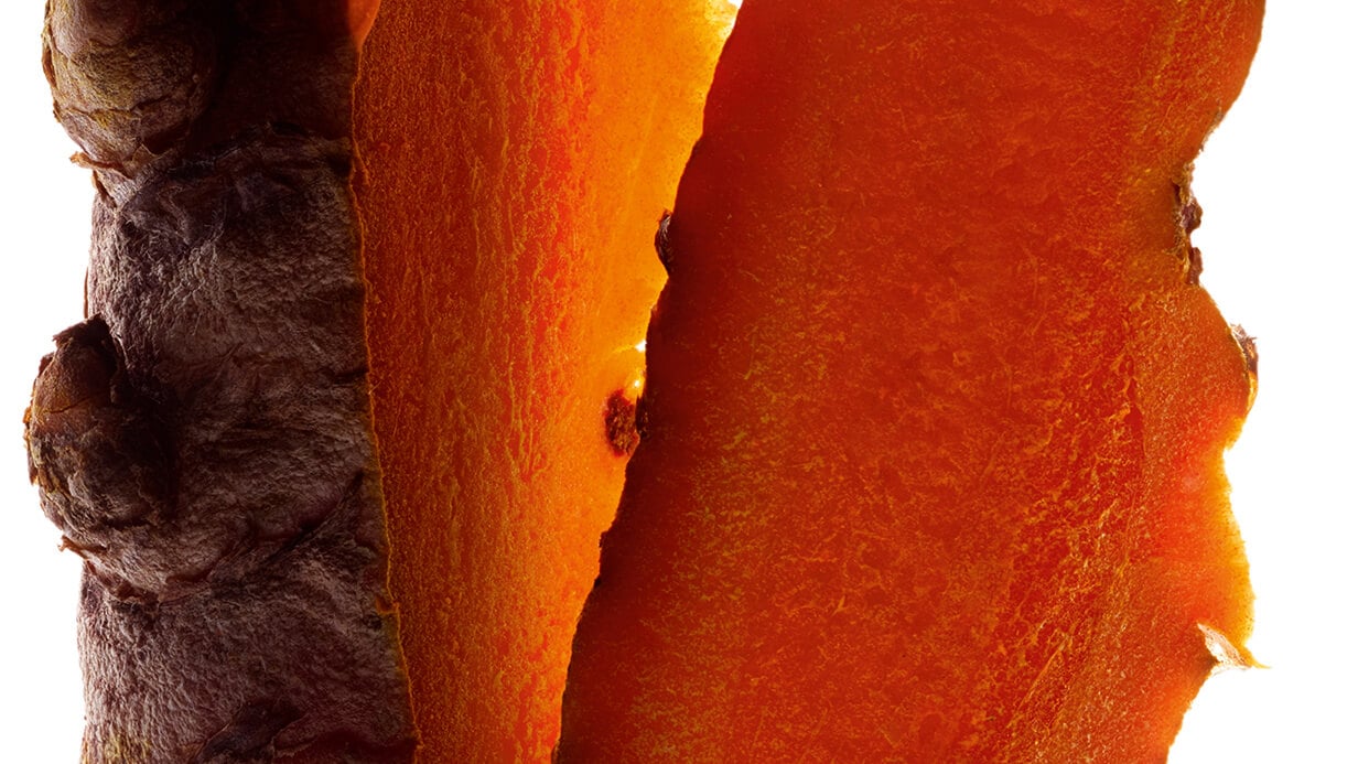 Curcuma, l’ingrediente chiave della linea DOUBLE SERUM