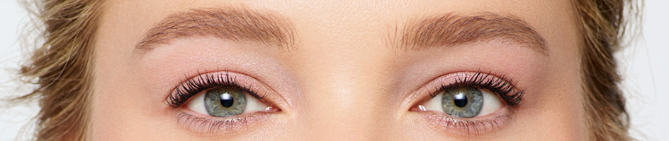 Une touche de couleur  - Come realizzare un make-up occhi naturale