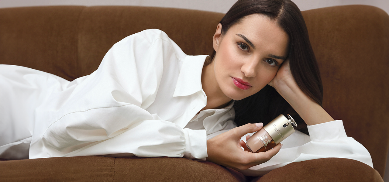 Double Serum Foundation con Gabrielle Caunesi